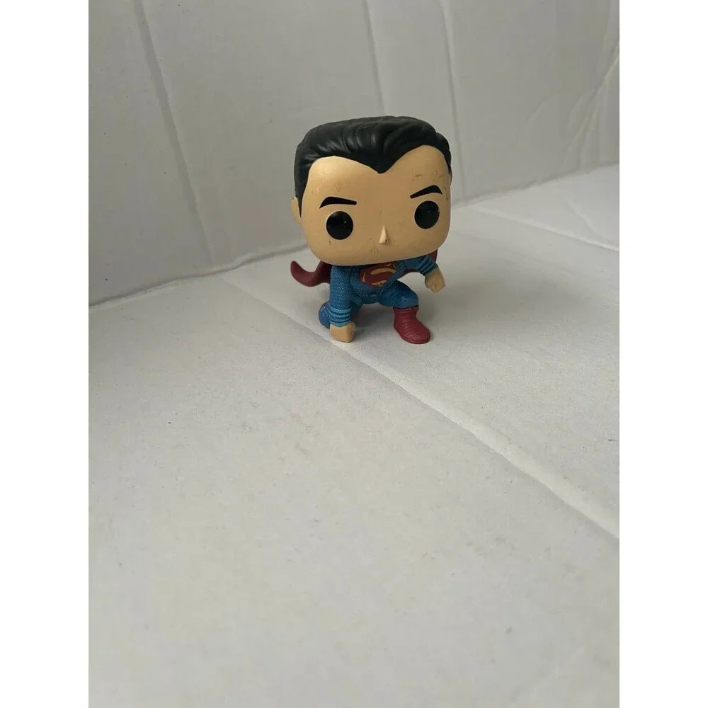 Funko pop! superman figure toy